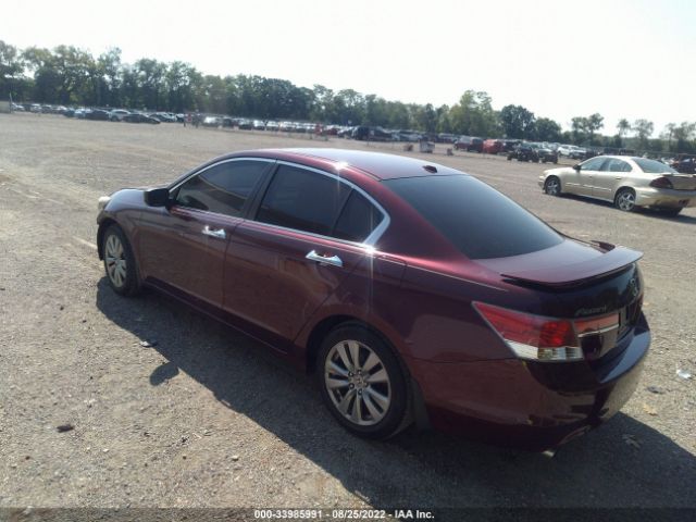 Photo 2 VIN: 1HGCP3F82CA024887 - HONDA ACCORD SDN 