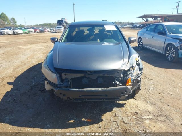 Photo 5 VIN: 1HGCP3F83AA013796 - HONDA ACCORD 