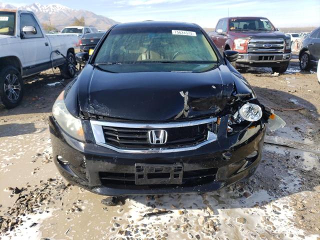 Photo 4 VIN: 1HGCP3F83AA015631 - HONDA ACCORD 