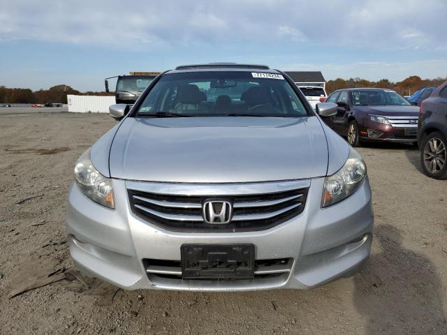 Photo 4 VIN: 1HGCP3F83BA012553 - HONDA ACCORD EXL 