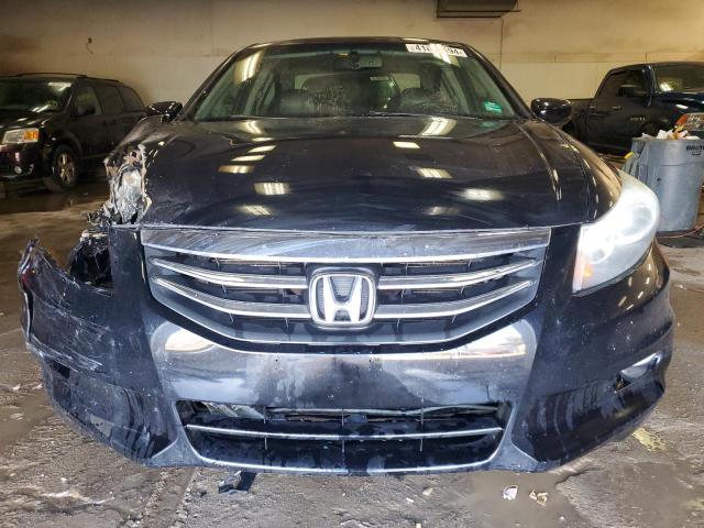 Photo 4 VIN: 1HGCP3F83BA031829 - HONDA ACCORD 