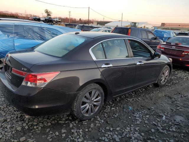 Photo 2 VIN: 1HGCP3F83BA032950 - HONDA ACCORD 