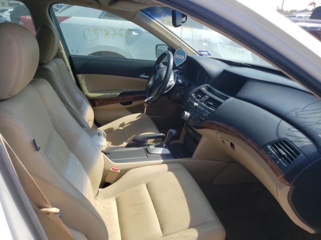 Photo 4 VIN: 1HGCP3F83CA005782 - HONDA ACCORD EXL 