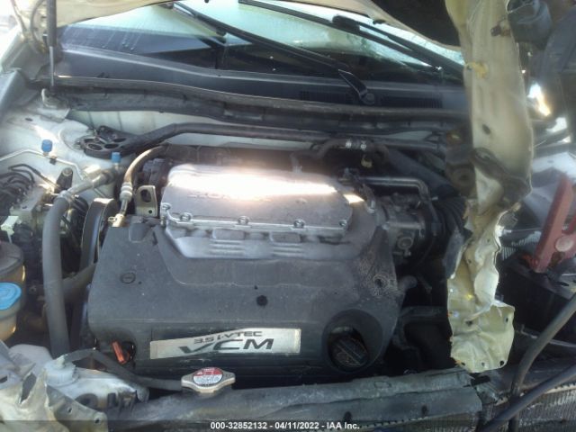 Photo 9 VIN: 1HGCP3F83CA012750 - HONDA ACCORD SDN 