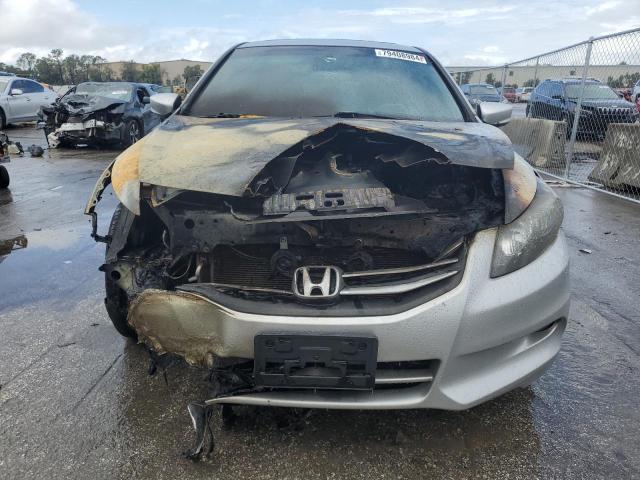 Photo 4 VIN: 1HGCP3F83CA016586 - HONDA ACCORD EXL 