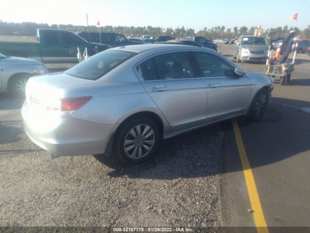 Photo 3 VIN: 1HGCP3F83CA024137 - HONDA ACCORD SDN 