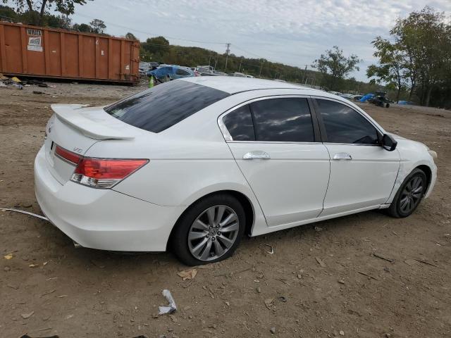 Photo 2 VIN: 1HGCP3F83CA034165 - HONDA ACCORD 