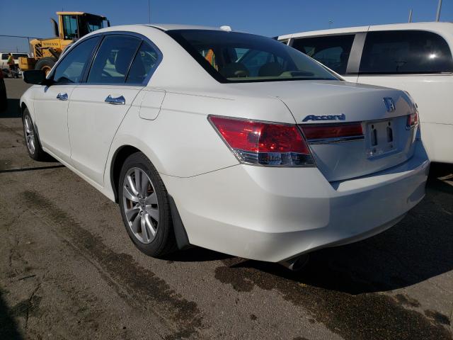 Photo 2 VIN: 1HGCP3F83CA037079 - HONDA ACCORD SDN 