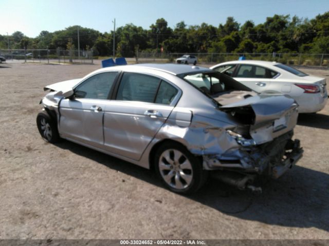 Photo 2 VIN: 1HGCP3F84AA004945 - HONDA ACCORD SDN 