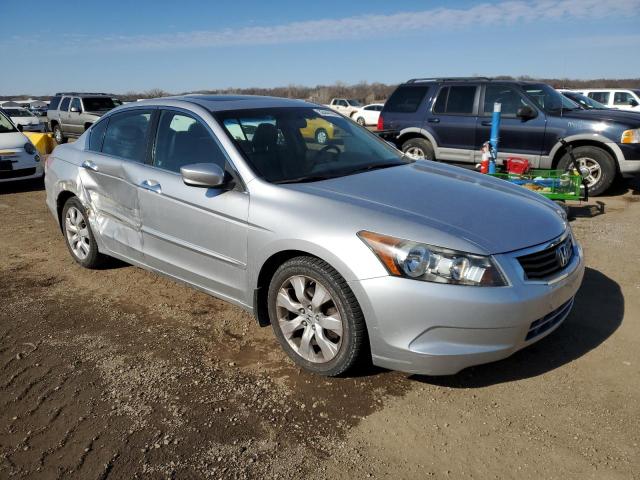 Photo 3 VIN: 1HGCP3F84AA010129 - HONDA ACCORD EXL 