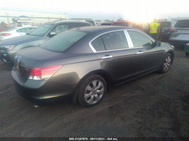 Photo 3 VIN: 1HGCP3F84AA016397 - HONDA ACCORD SDN 