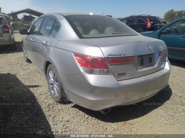 Photo 2 VIN: 1HGCP3F84BA017048 - HONDA ACCORD SDN 