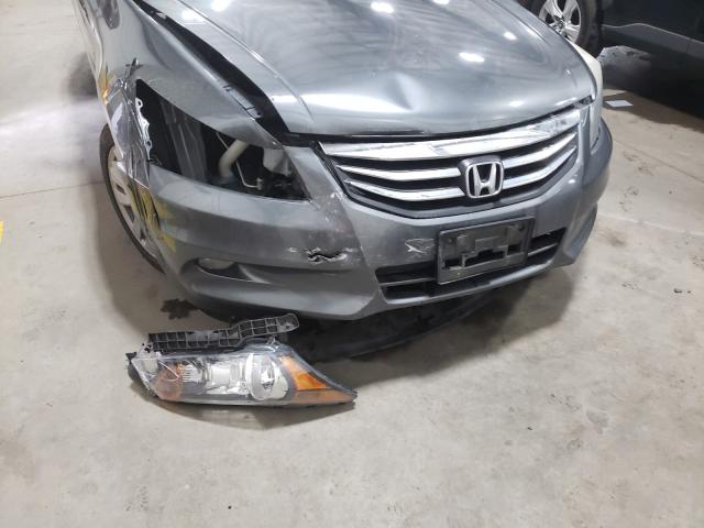 Photo 8 VIN: 1HGCP3F84BA022752 - HONDA ACCORD EXL 