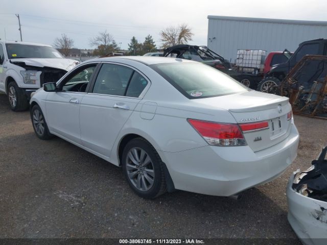 Photo 2 VIN: 1HGCP3F84BA023612 - HONDA ACCORD 