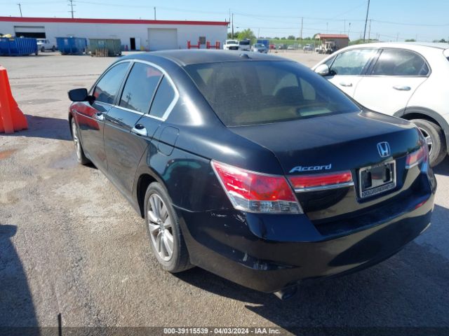 Photo 2 VIN: 1HGCP3F84BA029426 - HONDA ACCORD 