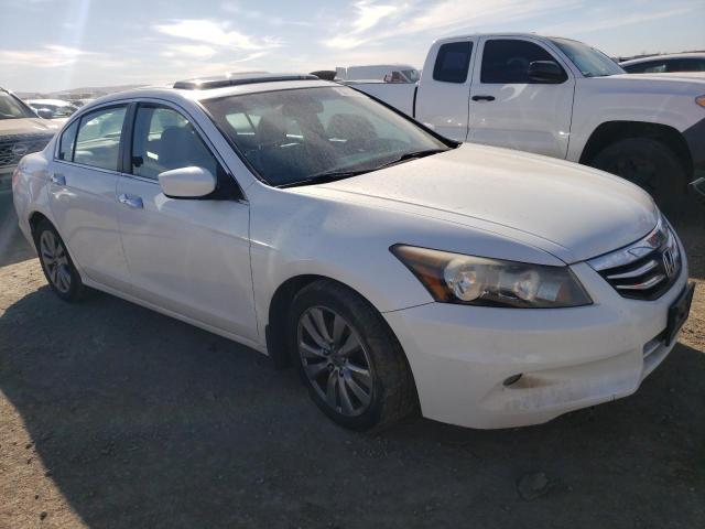 Photo 3 VIN: 1HGCP3F84CA000588 - HONDA ACCORD 