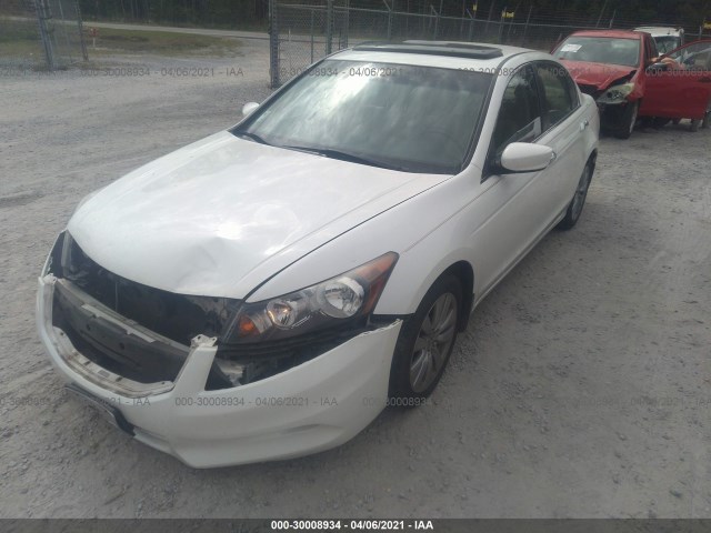 Photo 1 VIN: 1HGCP3F84CA002695 - HONDA ACCORD SDN 