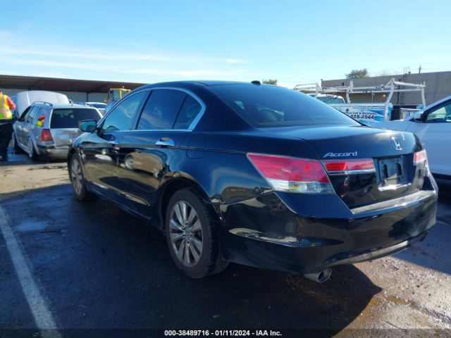 Photo 2 VIN: 1HGCP3F84CA015771 - HONDA ACCORD 