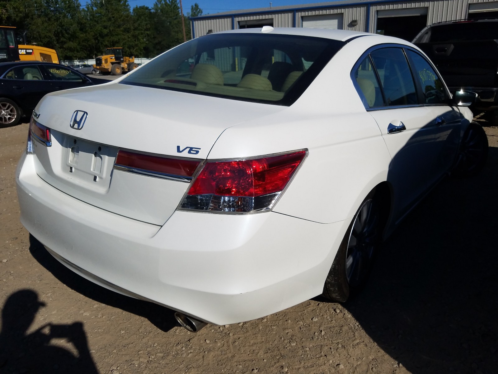 Photo 3 VIN: 1HGCP3F84CA037253 - HONDA ACCORD EXL 