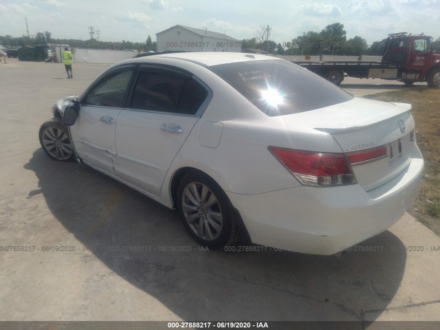 Photo 2 VIN: 1HGCP3F84CA040167 - HONDA ACCORD SDN 