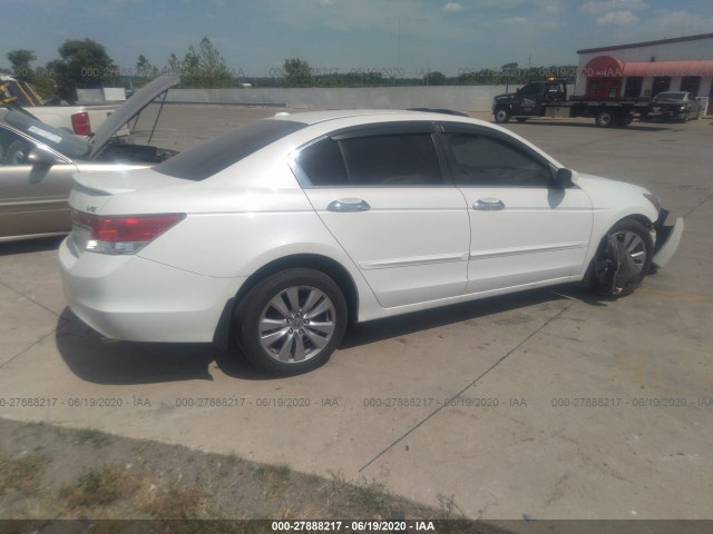 Photo 3 VIN: 1HGCP3F84CA040167 - HONDA ACCORD SDN 