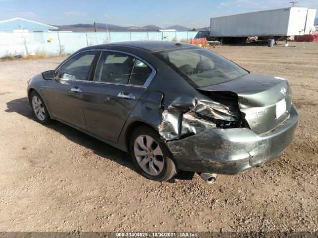 Photo 2 VIN: 1HGCP3F85AA002864 - HONDA ACCORD SDN 