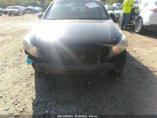 Photo 5 VIN: 1HGCP3F85AA003464 - HONDA ACCORD SDN 