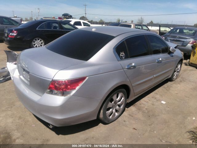 Photo 3 VIN: 1HGCP3F85AA019390 - HONDA ACCORD 