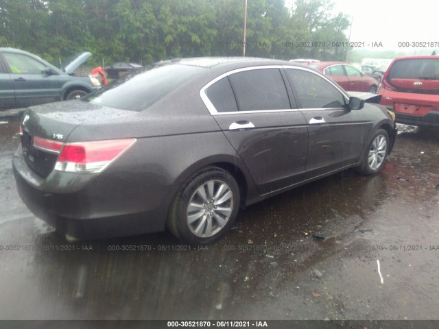 Photo 3 VIN: 1HGCP3F85BA008665 - HONDA ACCORD SDN 