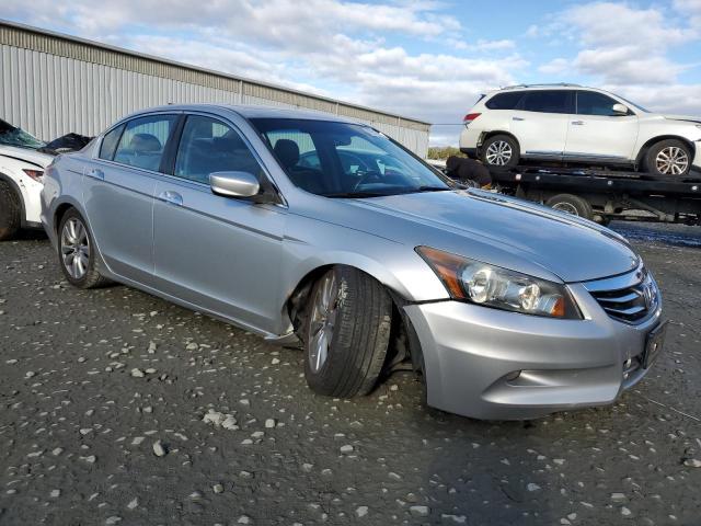 Photo 3 VIN: 1HGCP3F85CA011101 - HONDA ACCORD 