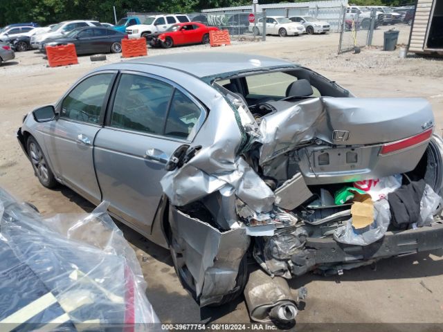 Photo 2 VIN: 1HGCP3F86BA013163 - HONDA ACCORD 