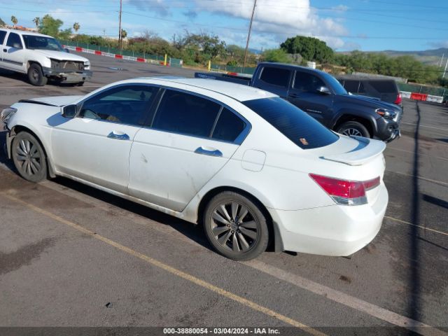 Photo 2 VIN: 1HGCP3F86BA020243 - HONDA ACCORD 