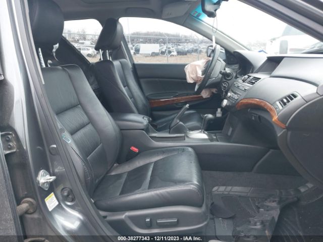 Photo 4 VIN: 1HGCP3F86BA030271 - HONDA ACCORD SDN 