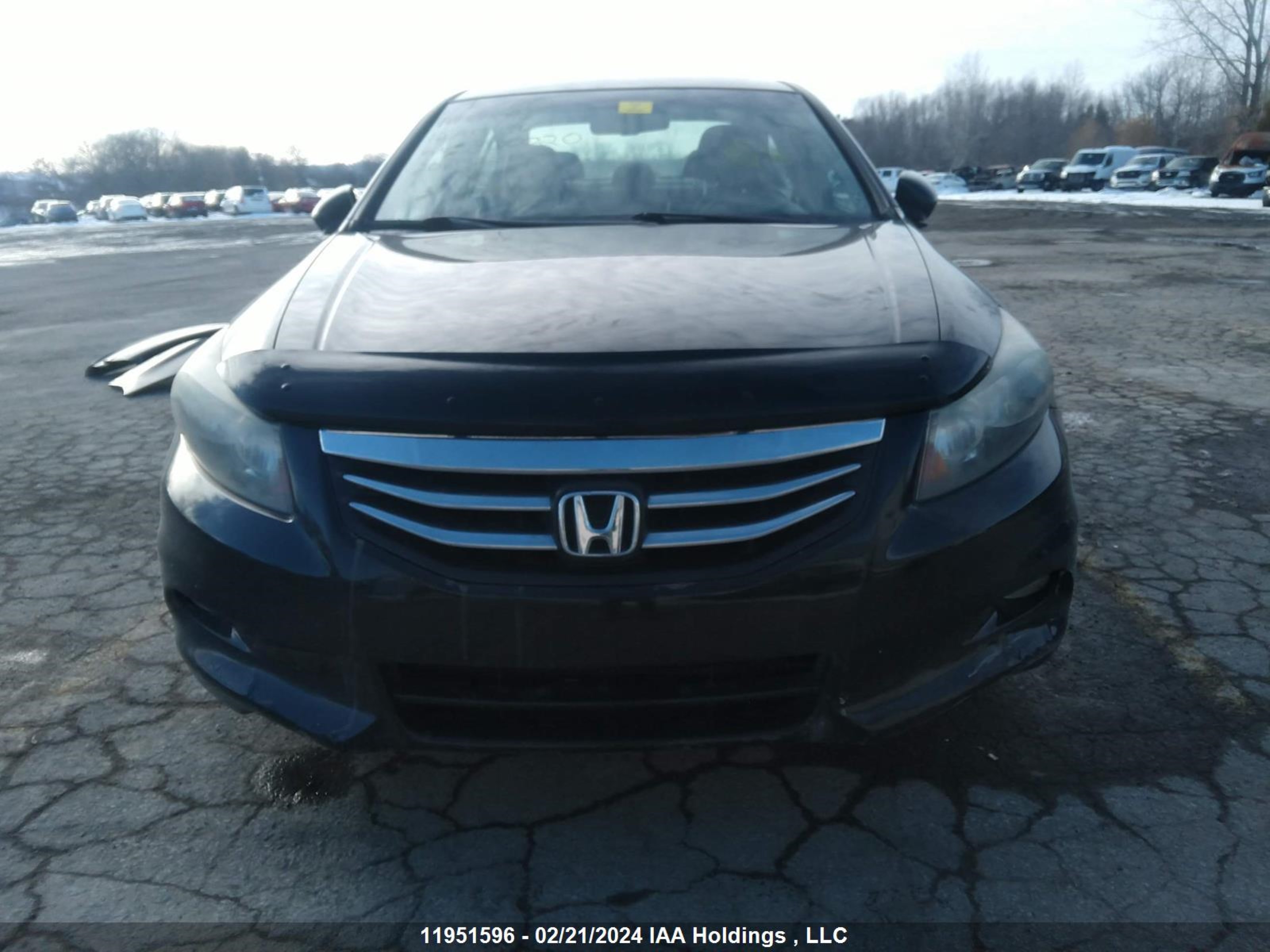 Photo 12 VIN: 1HGCP3F86CA800020 - HONDA ACCORD 