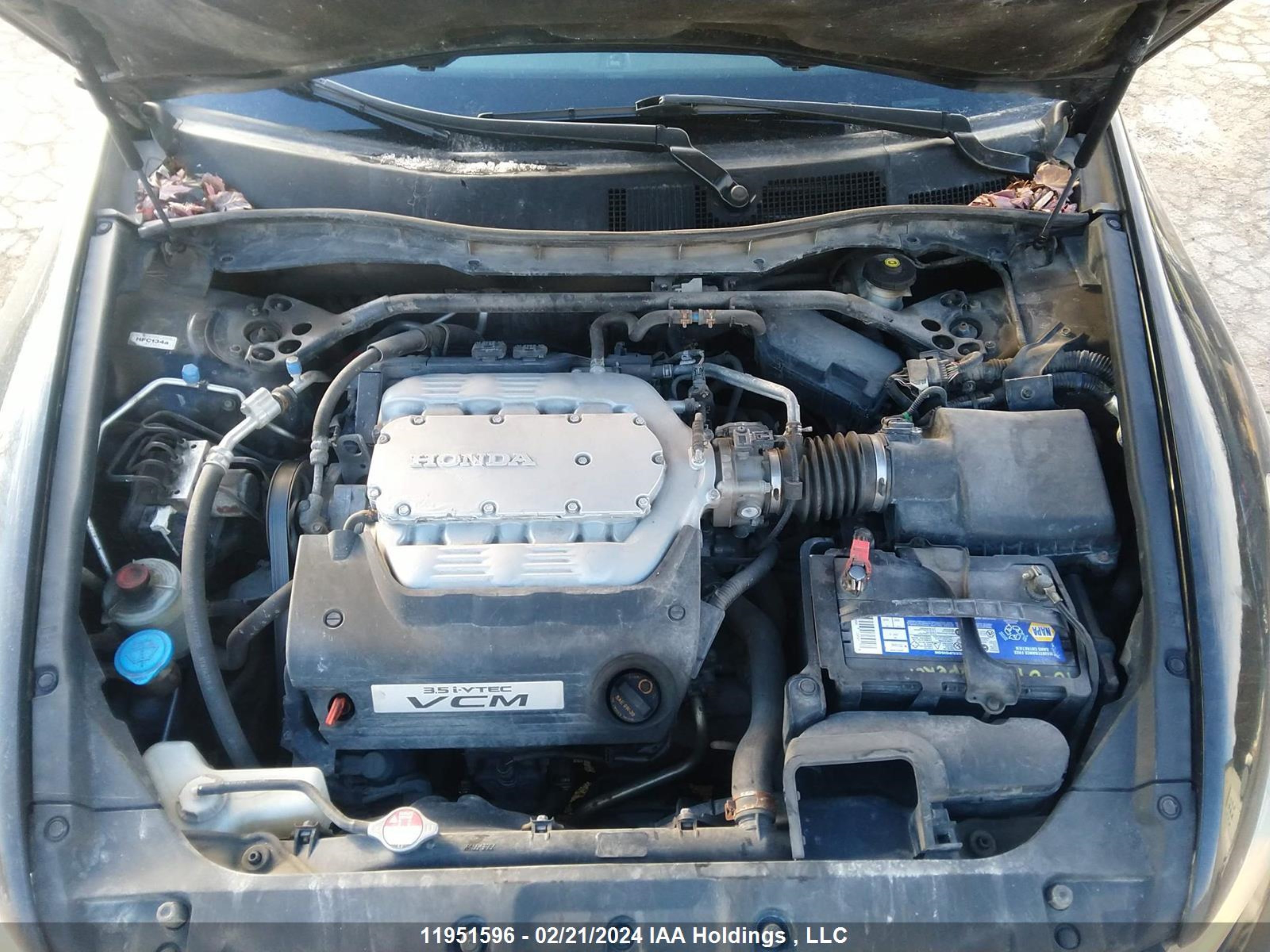 Photo 9 VIN: 1HGCP3F86CA800020 - HONDA ACCORD 