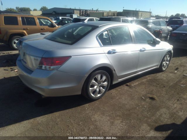 Photo 3 VIN: 1HGCP3F87AA002459 - HONDA ACCORD SDN 