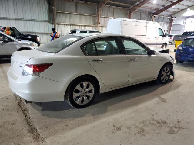 Photo 2 VIN: 1HGCP3F87AA004339 - HONDA ACCORD 