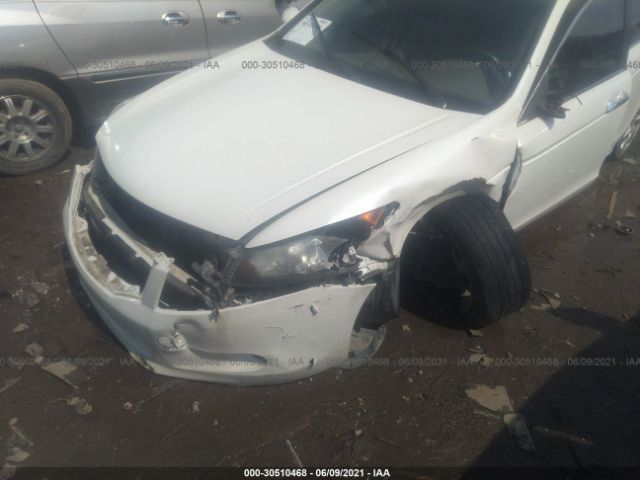 Photo 5 VIN: 1HGCP3F87AA007175 - HONDA ACCORD SDN 