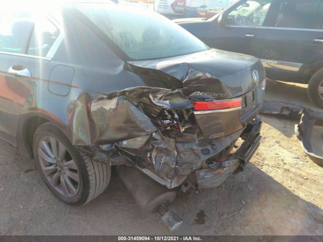 Photo 5 VIN: 1HGCP3F87BA000373 - HONDA ACCORD SDN 