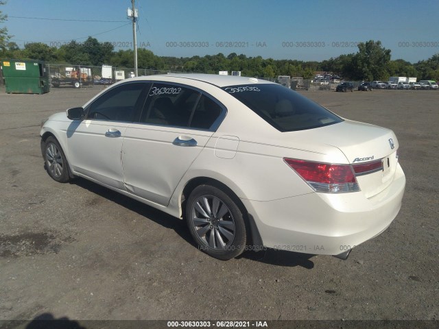 Photo 2 VIN: 1HGCP3F87BA007145 - HONDA ACCORD SDN 