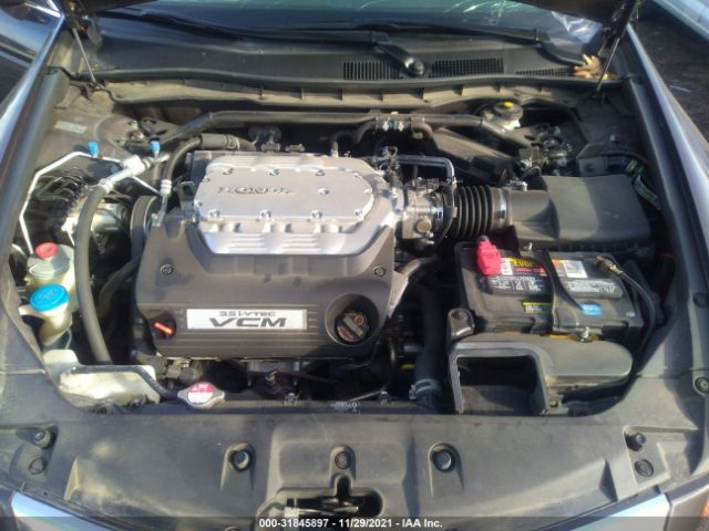 Photo 9 VIN: 1HGCP3F87BA011860 - HONDA ACCORD SDN 