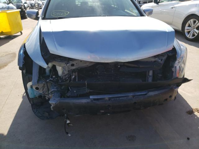 Photo 8 VIN: 1HGCP3F87BA020817 - HONDA ACCORD EXL 