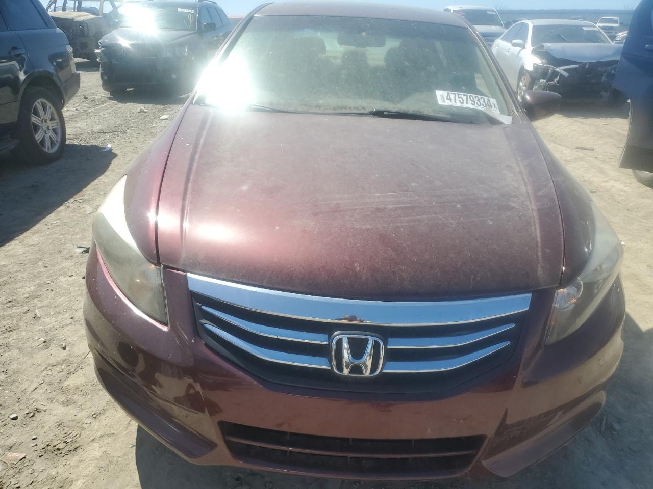 Photo 4 VIN: 1HGCP3F87CA035786 - HONDA ACCORD 