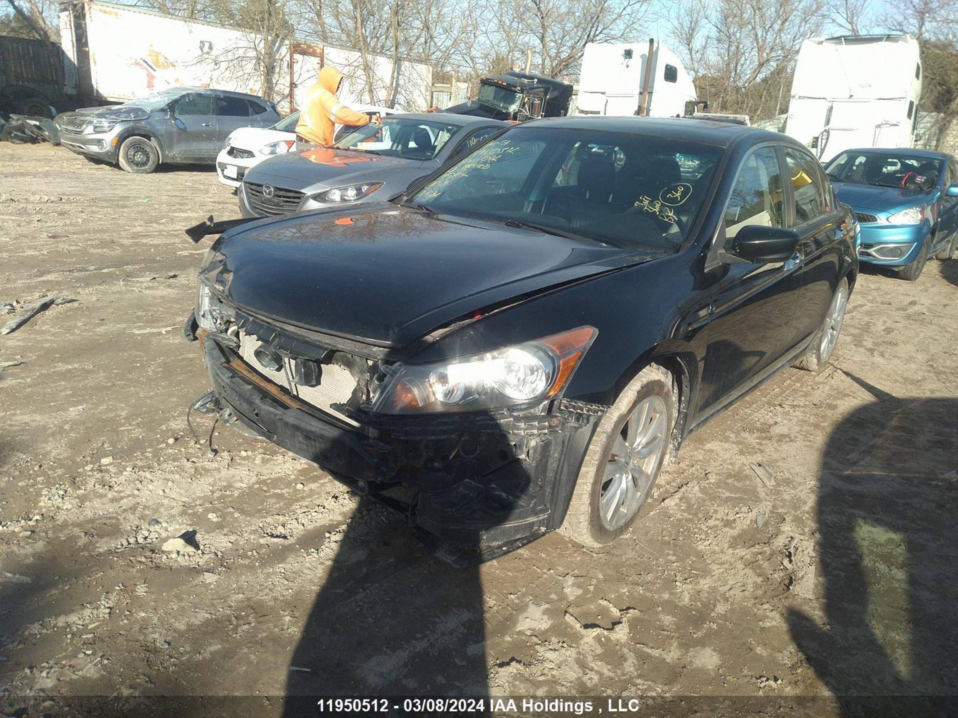 Photo 1 VIN: 1HGCP3F87CA800012 - HONDA ACCORD 