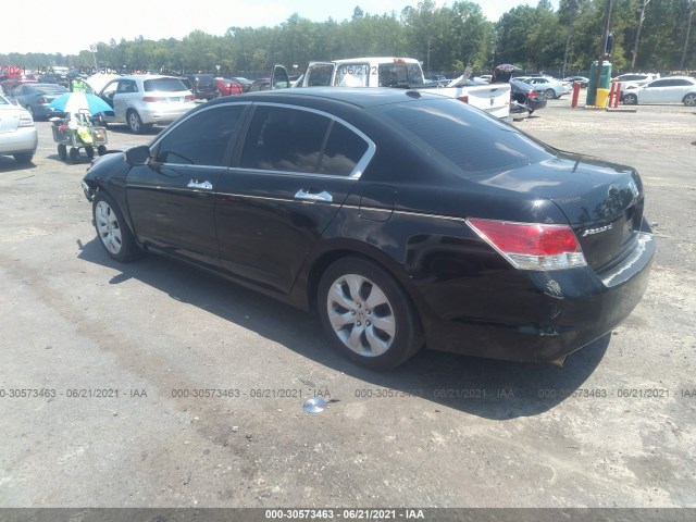 Photo 2 VIN: 1HGCP3F88AA004611 - HONDA ACCORD SDN 