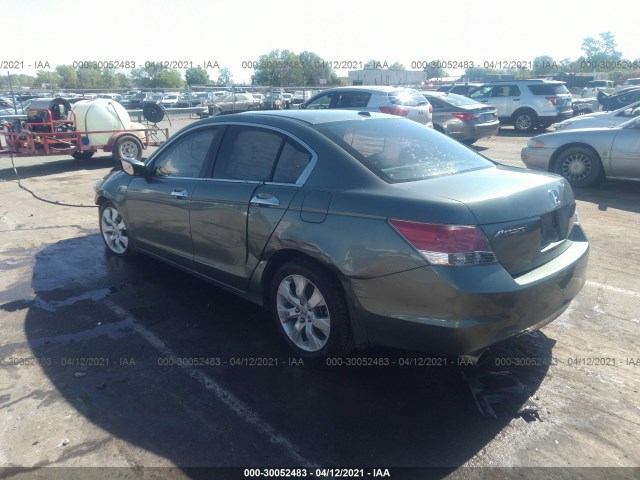 Photo 2 VIN: 1HGCP3F88AA019545 - HONDA ACCORD SDN 