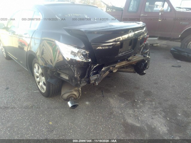 Photo 5 VIN: 1HGCP3F88AA021280 - HONDA ACCORD SDN 