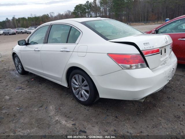 Photo 2 VIN: 1HGCP3F88BA007512 - HONDA ACCORD 