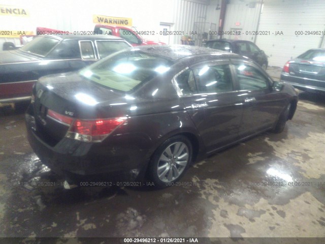 Photo 3 VIN: 1HGCP3F88BA014959 - HONDA ACCORD SDN 