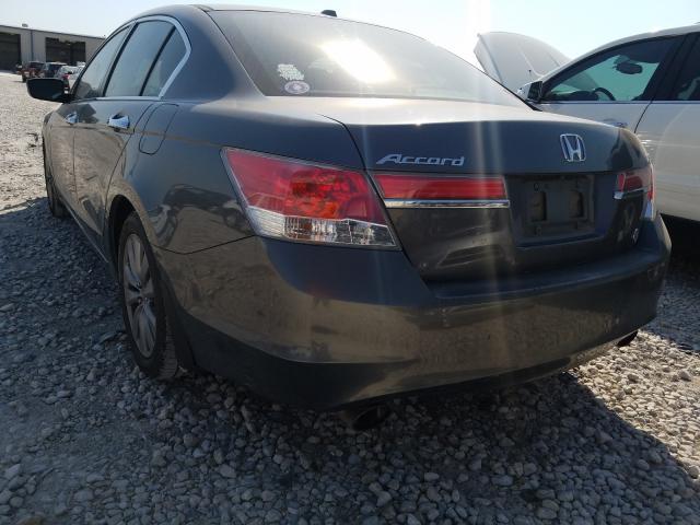 Photo 2 VIN: 1HGCP3F88BA023371 - HONDA ACCORD 